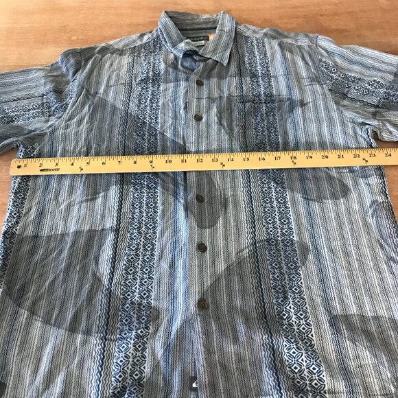 Quicksilver Shirt Men L Gray Geometric Button Up Pocket Short Sleeve Collared - Picture 6 of 13
